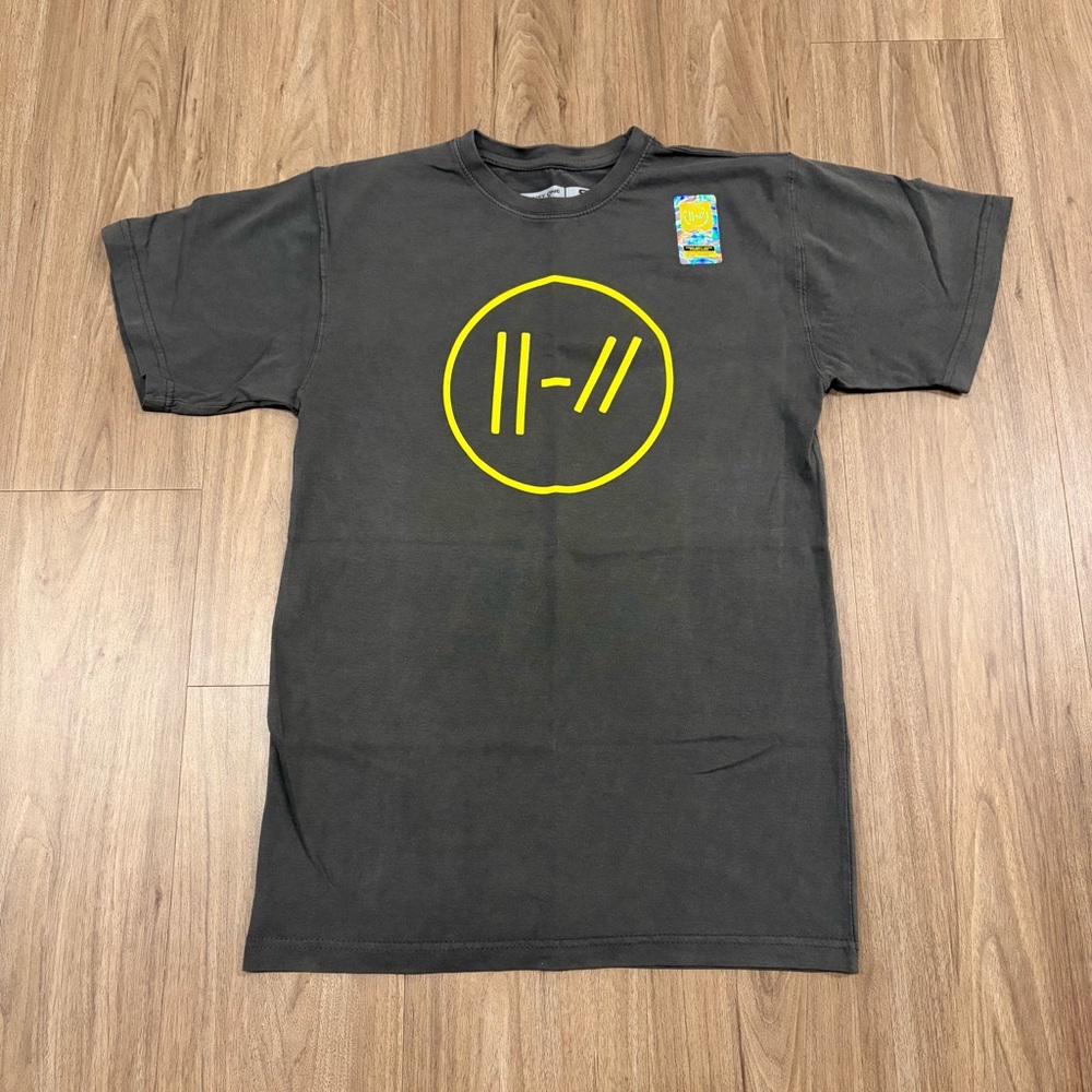 *NWT* Twenty One Pilots The Bandito Tour Tee
